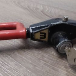 Truck Lock Steering Wheel