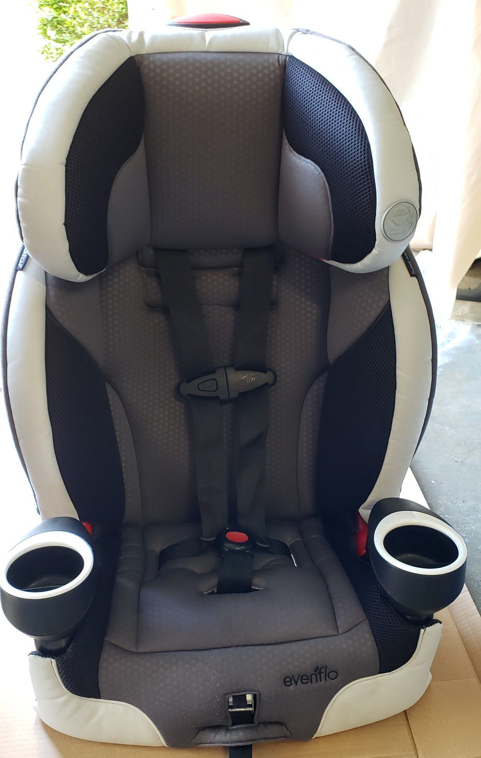 Evenflo SecureKid 2 for 1 booster car seat