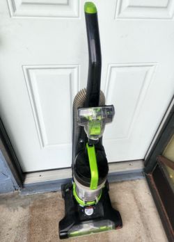 Bissell Vacuum, Good, Clean, Working , ONLY $15