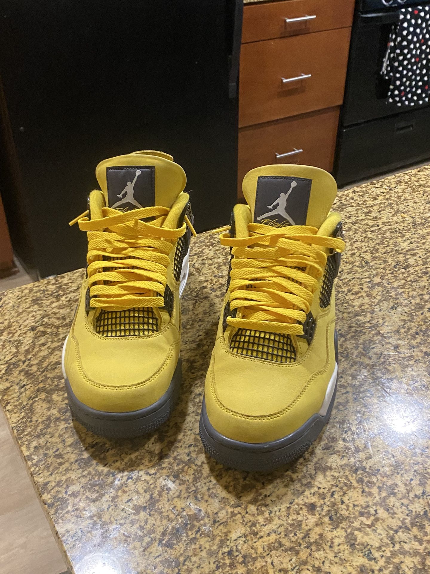 Jordan 4s
