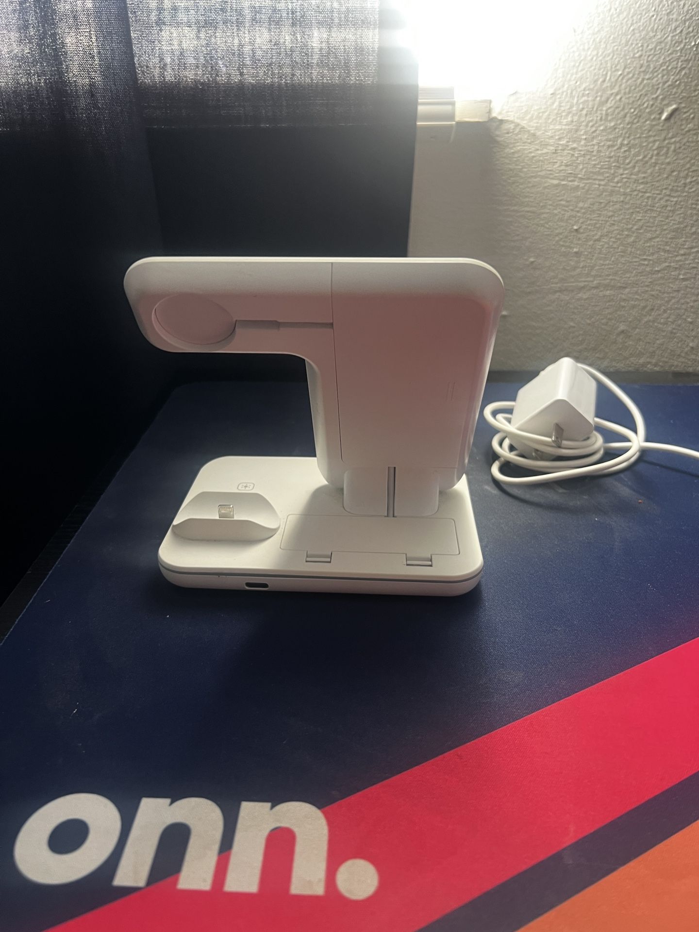 Wireless 3 in 1 charging stand