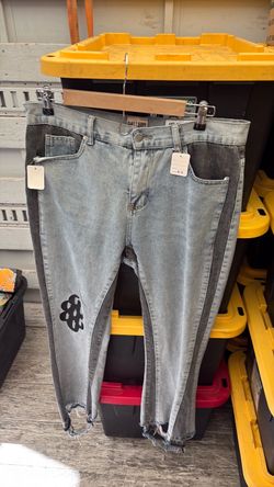 Two-Tone Denim Jeans with Floral Patch