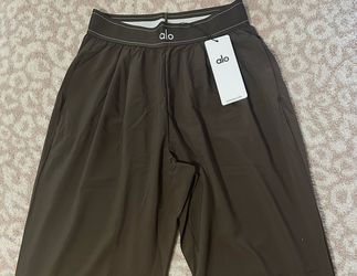 Alo Brown Trouser Pants $50 **READ DESCRIPTION**