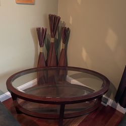 Living room/ coffee table