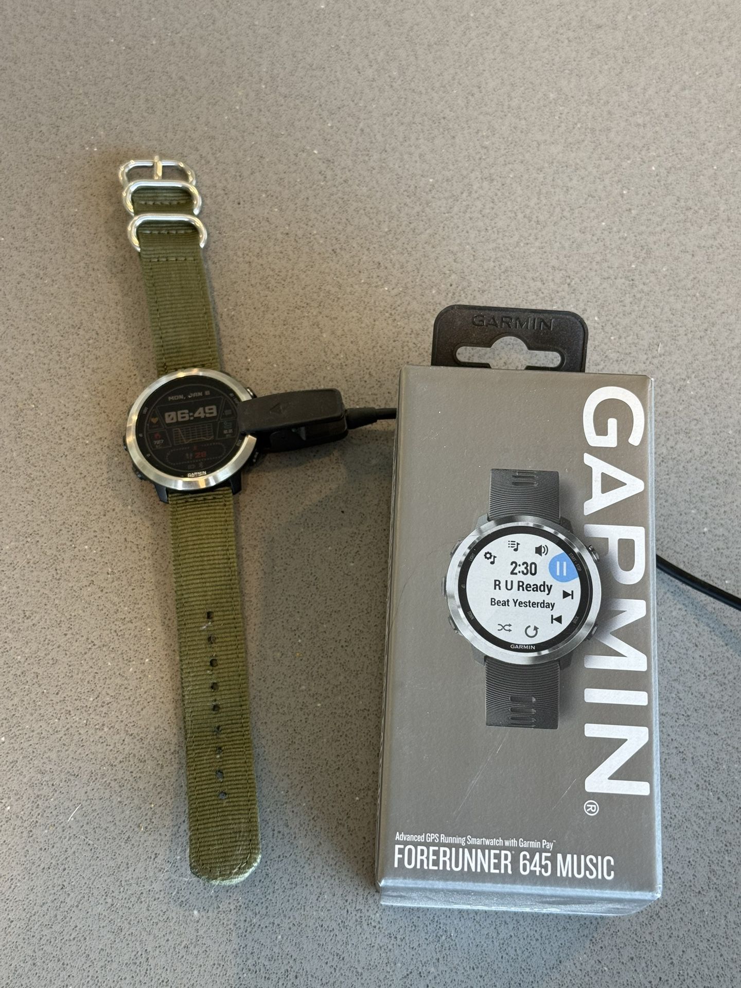 Garmin 645 Forerunner Music