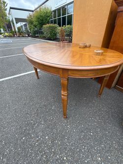 Vintage Thomasville Oak Dining Table (1968)
