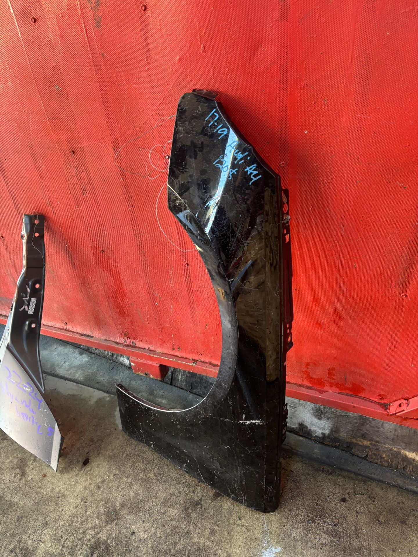 2017 2021 Audi A4 Driver Left Fender