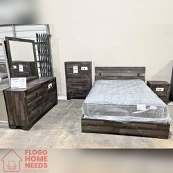 4 Pieces Wood finish Color King & Queen Bed Set