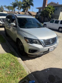 2018 Nissan Pathfinder