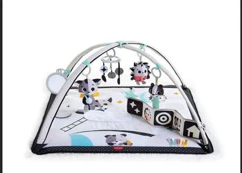 Play mat- Tiny Loves Magical Tales baby tummy time mat