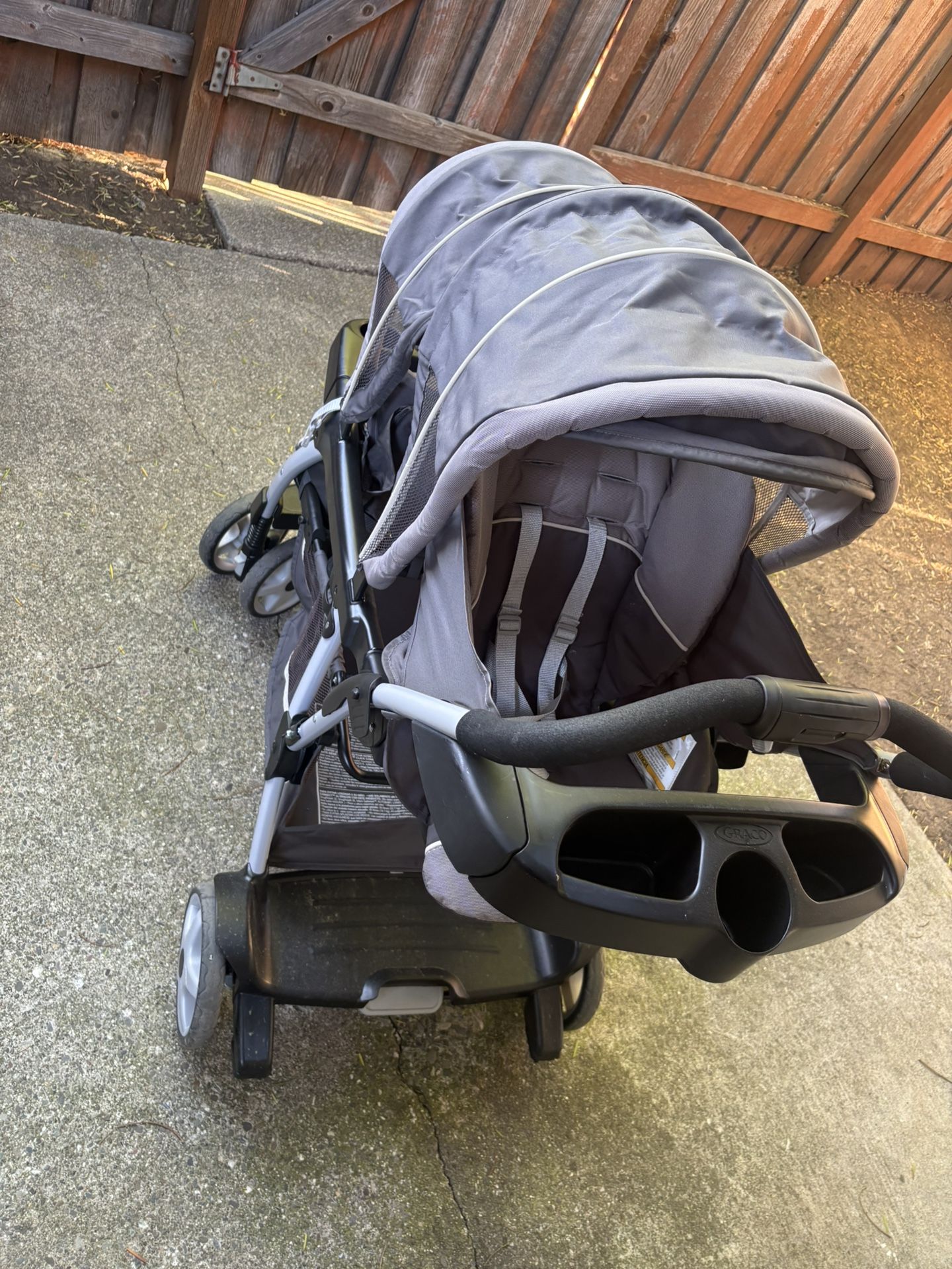 Graco Double Stroller 70$ OBO