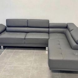 Sectional Sofa 