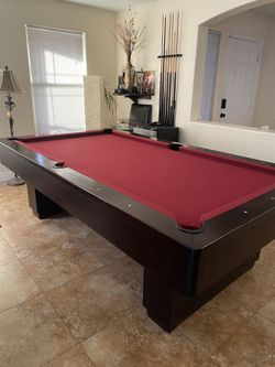 Very Nice! Pool Table For Sale!