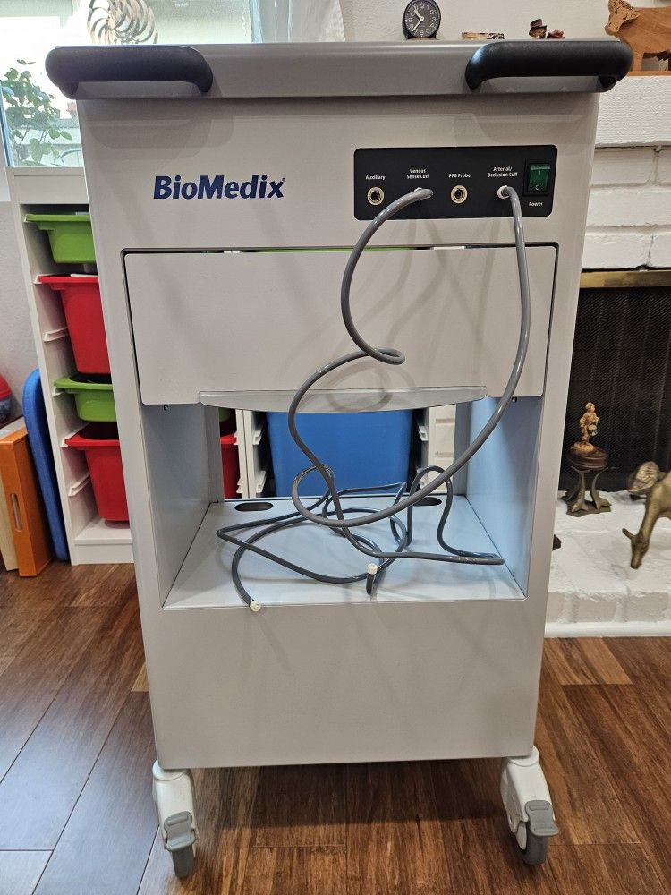 BioMedix PADnet+ L-123 Vascular System Console