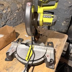Ryobi Saw 