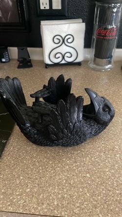 Crow Bottle Holder