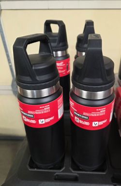 (4) Milwaukee Packout 24oz Insulated Bottle With Chug Lid