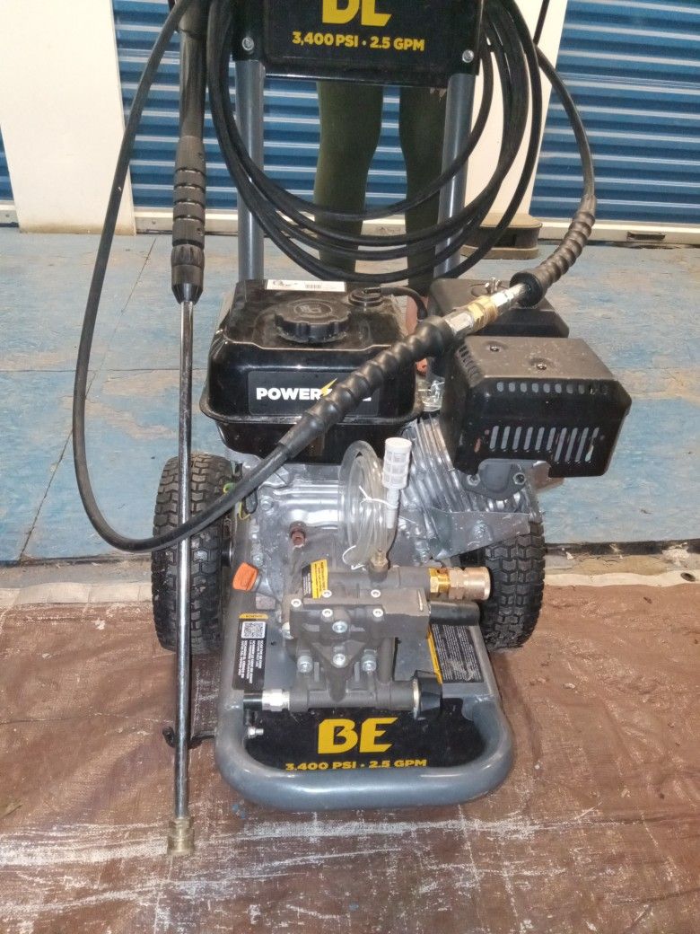 B E 3,400 PSI pressure Washser