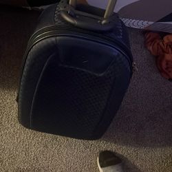 Gabbiano Mid- Sized Suitcase