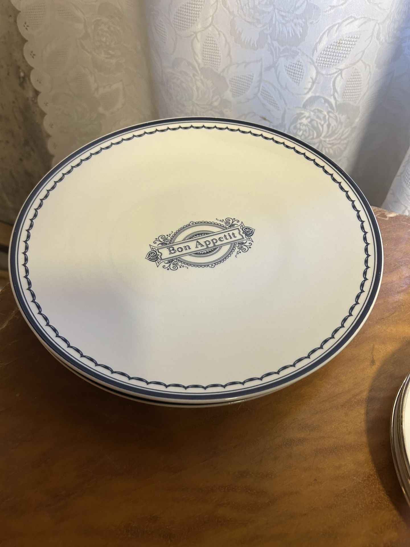 2 Vintage Dishes