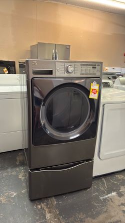 Nice like new Kenmore gas dryer