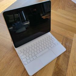 Computer Bundle And Accessories 