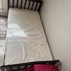 Black Toddler Bed with Hypoallergenic Mattress included