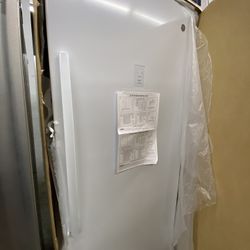 New GE Upright 21.3 Cubic Feet Freezer