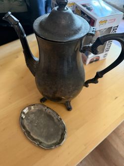 Free kettle / mini plate ( silver plated )