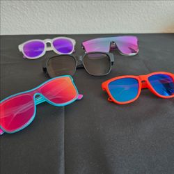 Lot of 5 Brand New Polarized Sunglasses – 4 Galleon Gear + 1 Black Square (Never Worn)