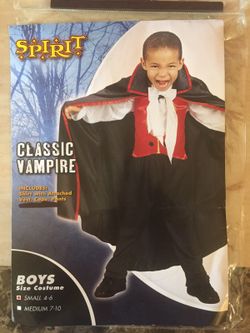Vampire costume boys
