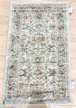 New Loloi Magnolia Home Pace Natural / Multi 2'-3" x 3'-10" Accent Area Rug