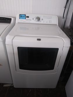 MAYTAG electric dryer working perfectly