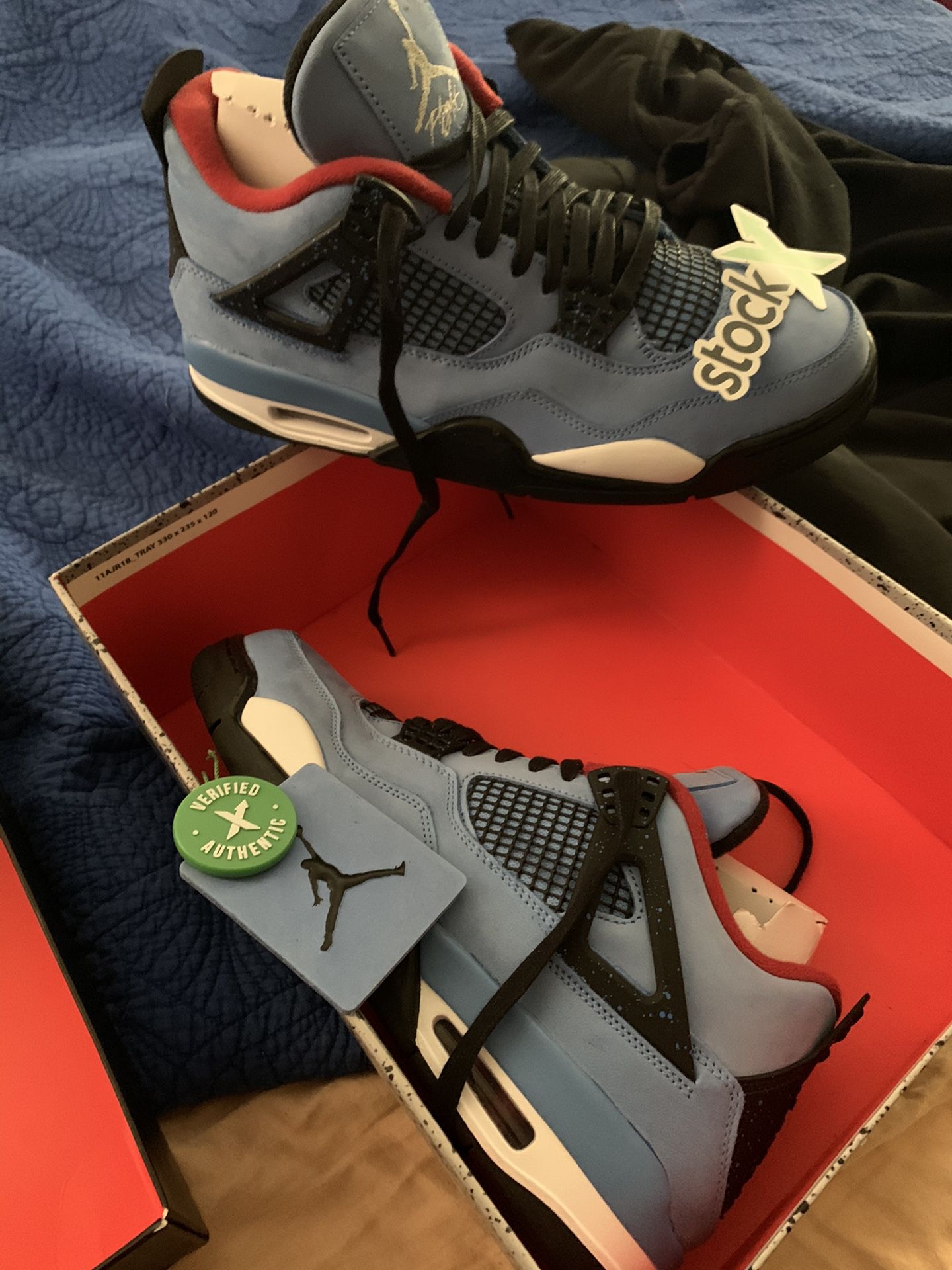 Jordan retro 4 cactus jacks brand new condition from stock x 450 or best offer