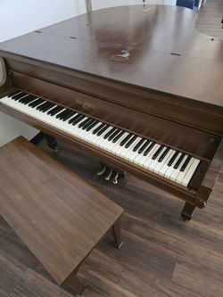 1925 Henry F Miller upright piano