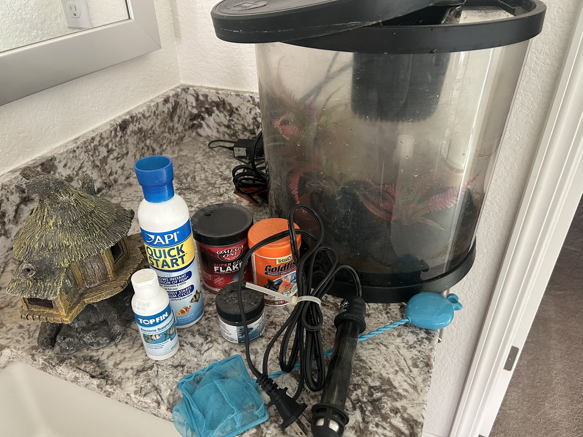 Mini Bow Fish Tank