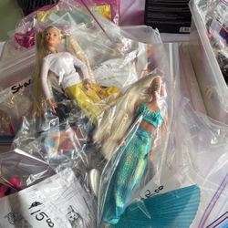 Assorted Barbies