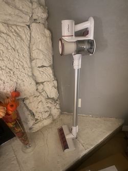 WIRELESS VACUUM CLEANER NEW