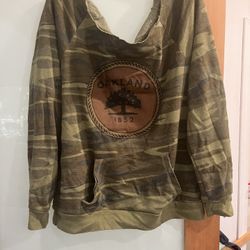 RARE FIND! Vintage Oaklandish Camo - OAKLAND 1852 - Off The Shoulder Sweatshirt - Eco Fleece Inside Lining. SIZE XL