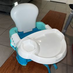 Safety 1st Sit, Snack & Go Feeding Booster 5 in 1 seat