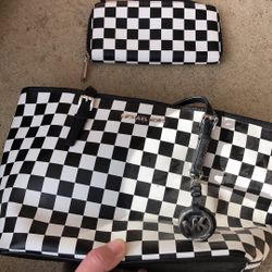 Michael kors purse and wallet