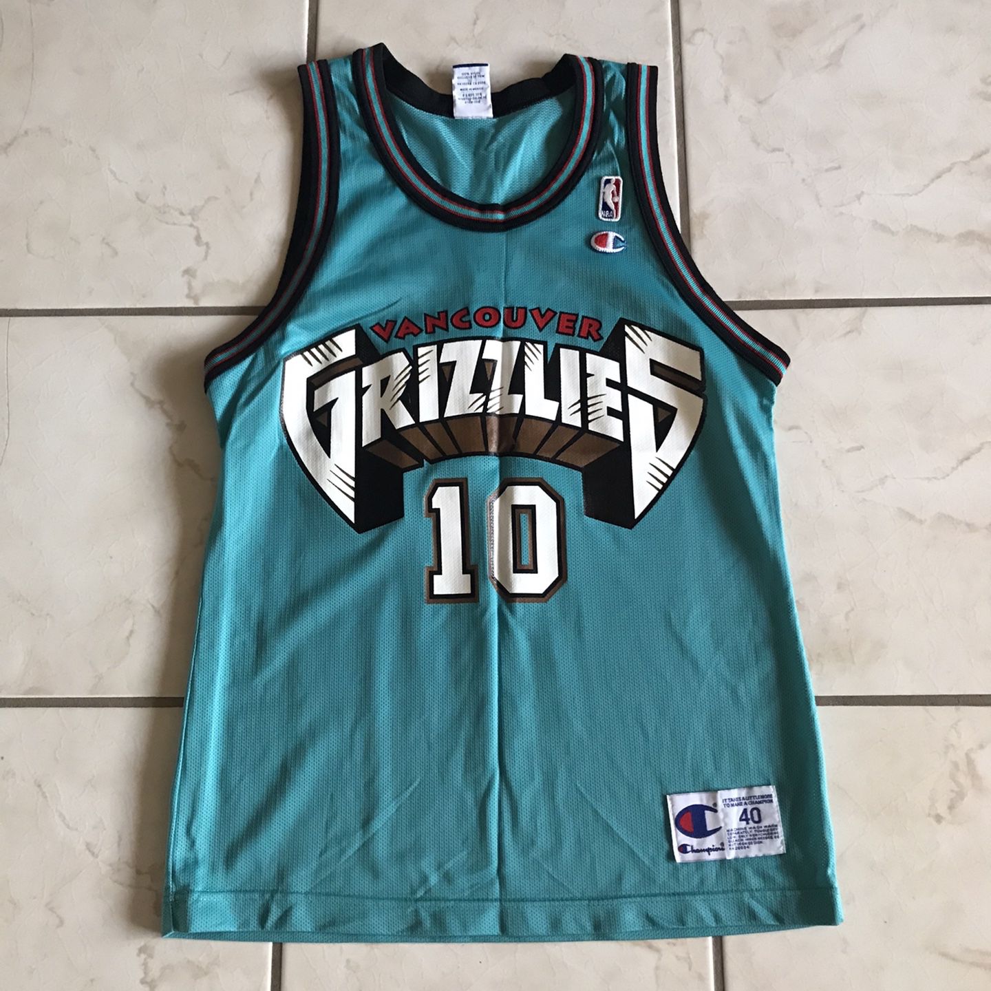 Mike Bibby #10 Vancouver Grizzlies Throwback Jersey for Sale in Pensacola,  FL - OfferUp