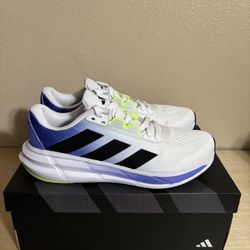 Men’s Adidas Shoes Size 9.5