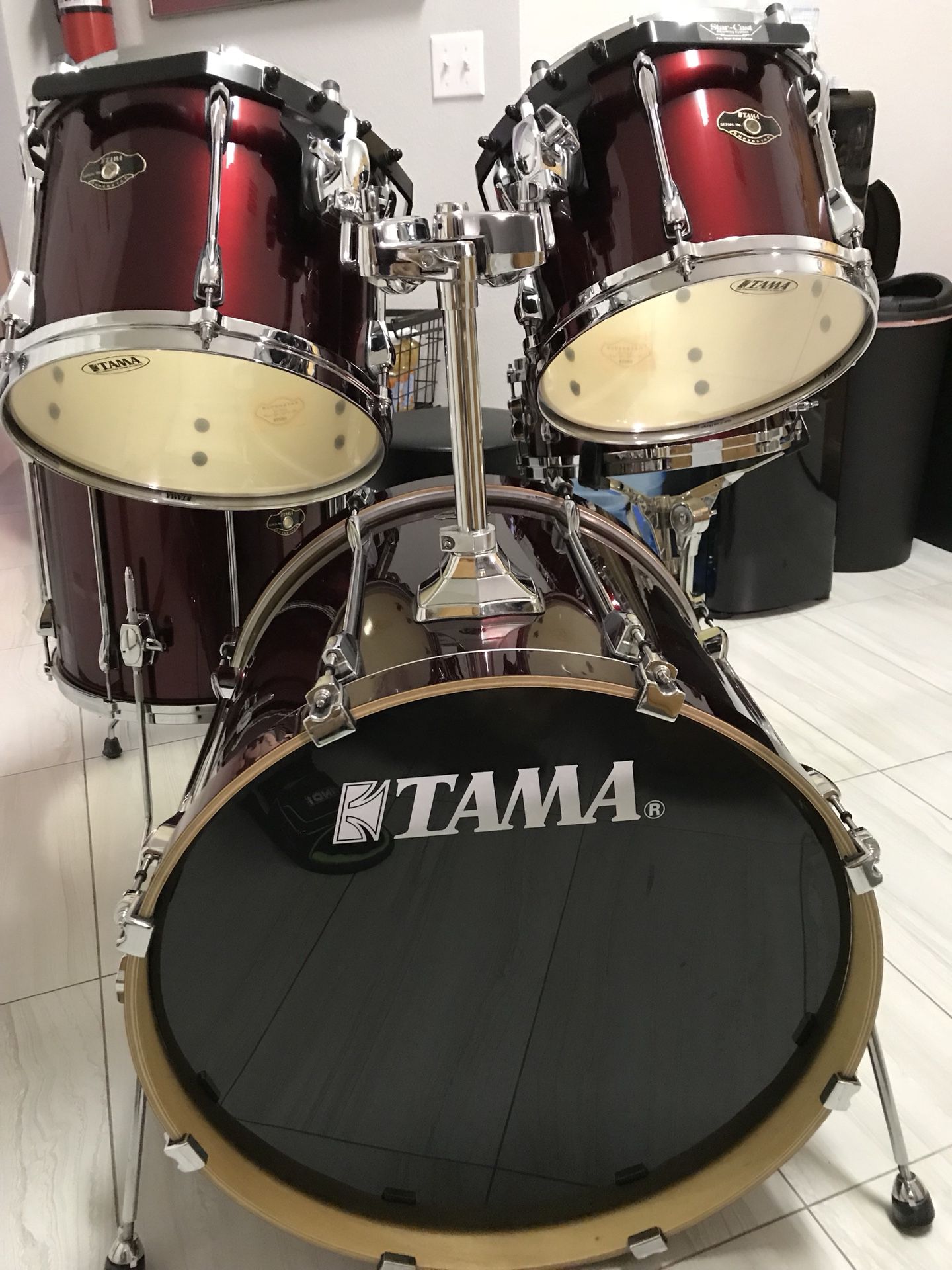 TAMA Superstar Classic 5 Piece Drum Set