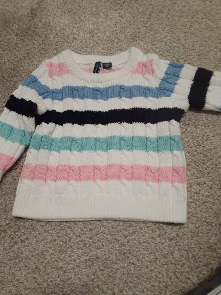 Baby sweater