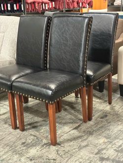 Dining chair