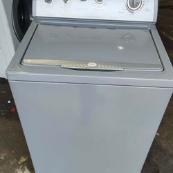 Very Nice! Whirlpool Heavy Duty Super Capacity Washing Machine!