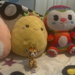 Cute Squishies and a Little Plushie 