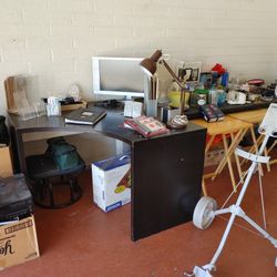 MOVING OUT OF STATE YARD SALE- All items make reasonable offers,

4 drawer file cabinet safe, water proof, fire proof, with swivel locking system inte