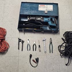 Makita Saw  +plus+ All You See In Photo